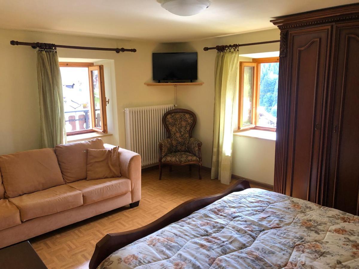 Vacanze Desiree Apartamento *