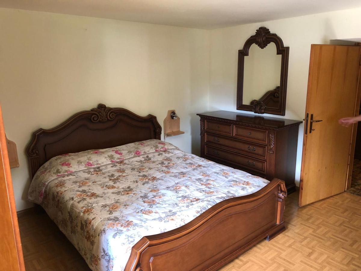 Vacanze Desiree Apartamento *